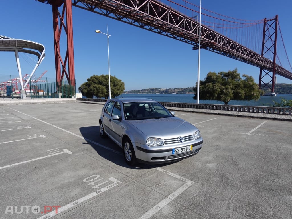 Volkswagen Golf 1.4i Confortline