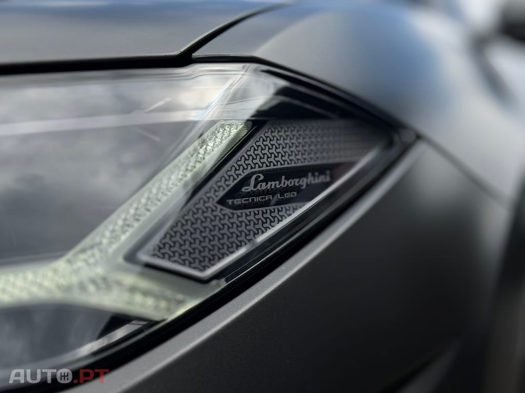 Lamborghini Urus 4.0 V8