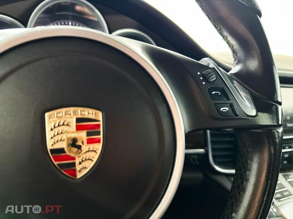 Porsche Panamera S E-Hybrid