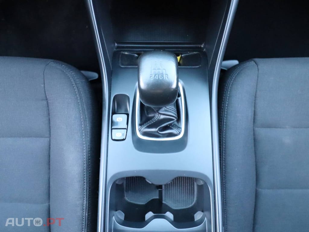Volvo XC40 T2 Monument