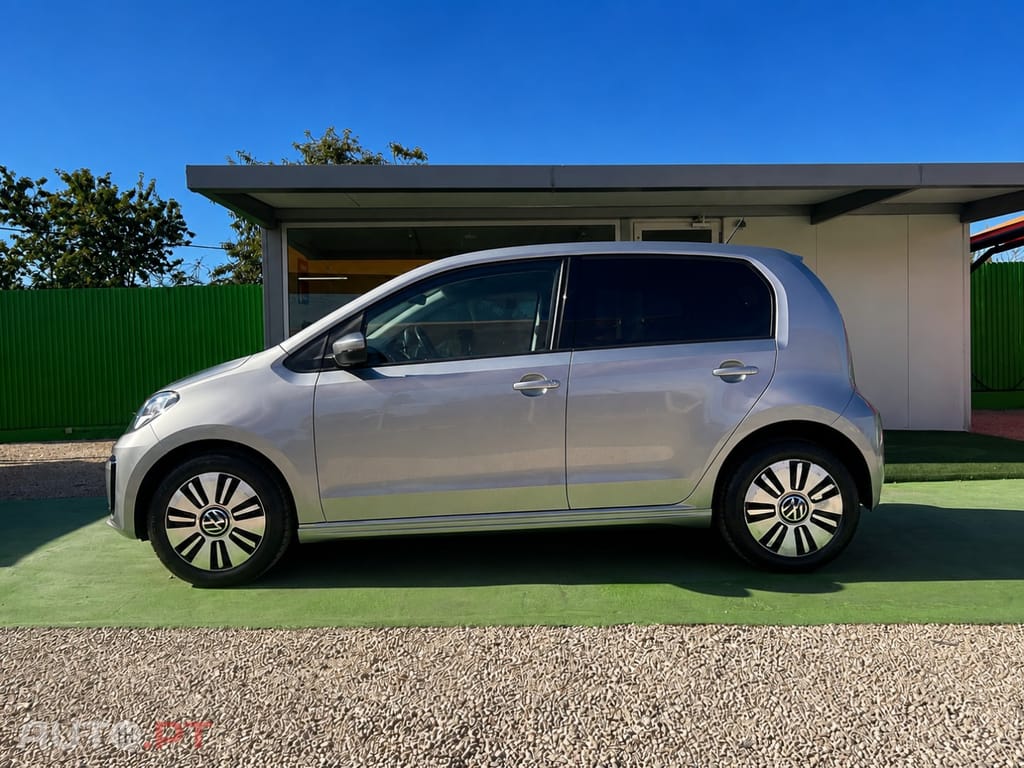 Volkswagen e-Up Style