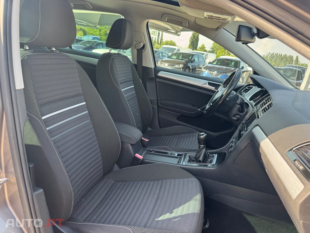Volkswagen Golf 1.6 TDI BlueMotion Cup