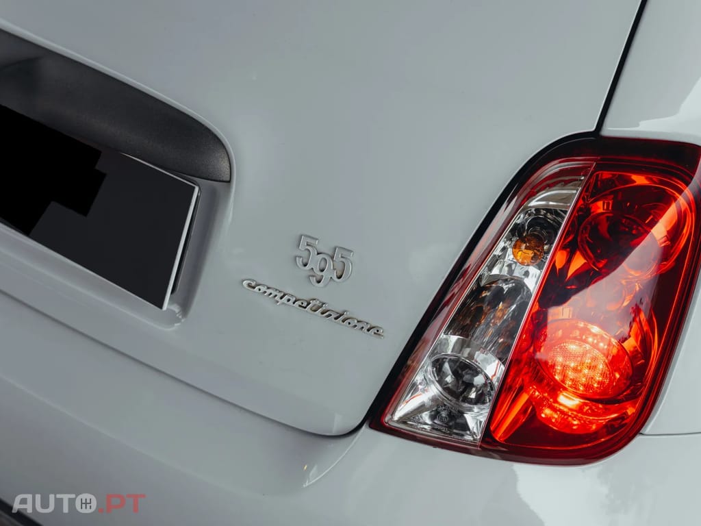 Abarth 595 Competizione
