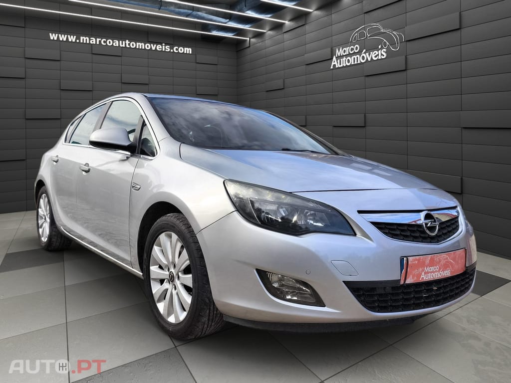 Opel Astra 1.7 CDTi Selection Business