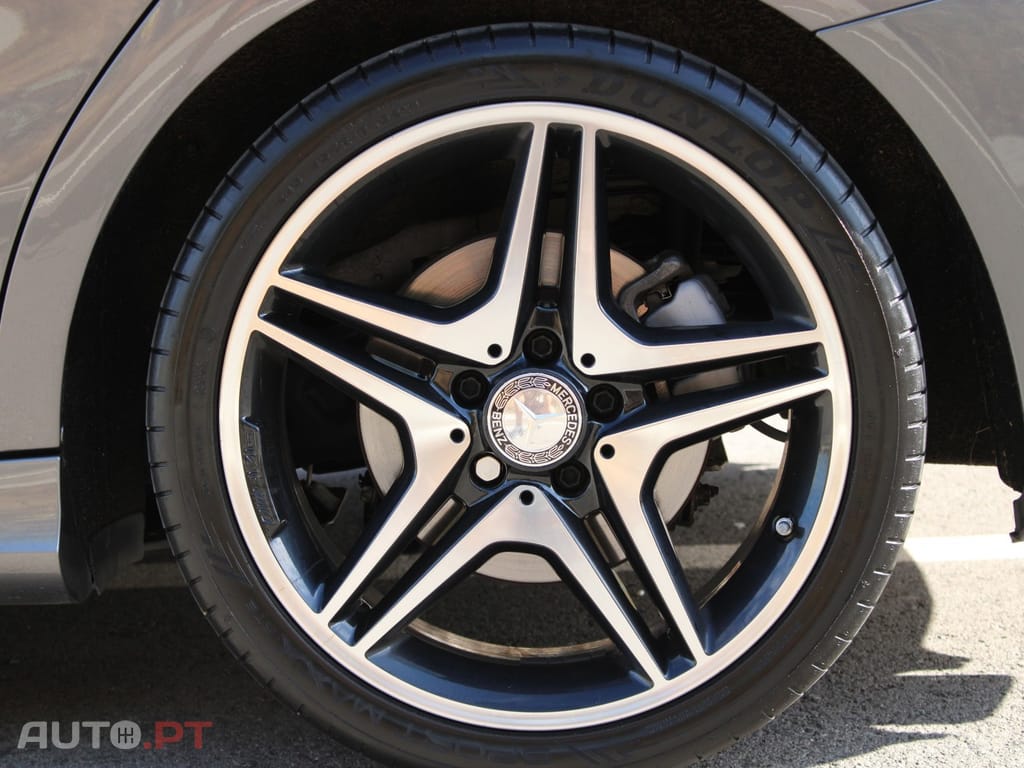 Mercedes-Benz CLA 180 d AMG Line