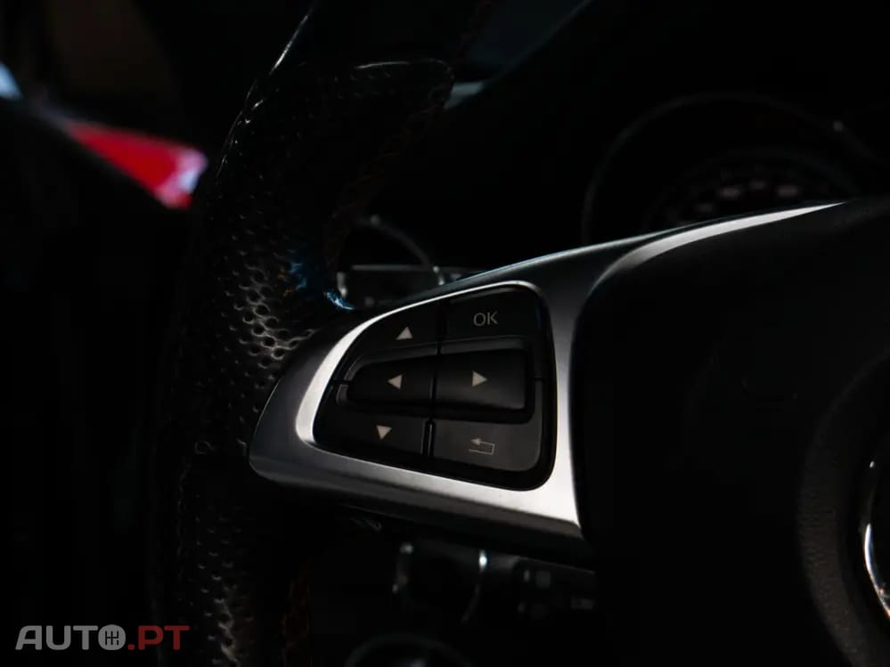 Mercedes-Benz CLA 200 d Shooting Brake AMG Line Aut.