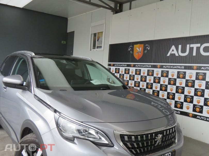 Peugeot 3008 1.5 BlueHDi Active
