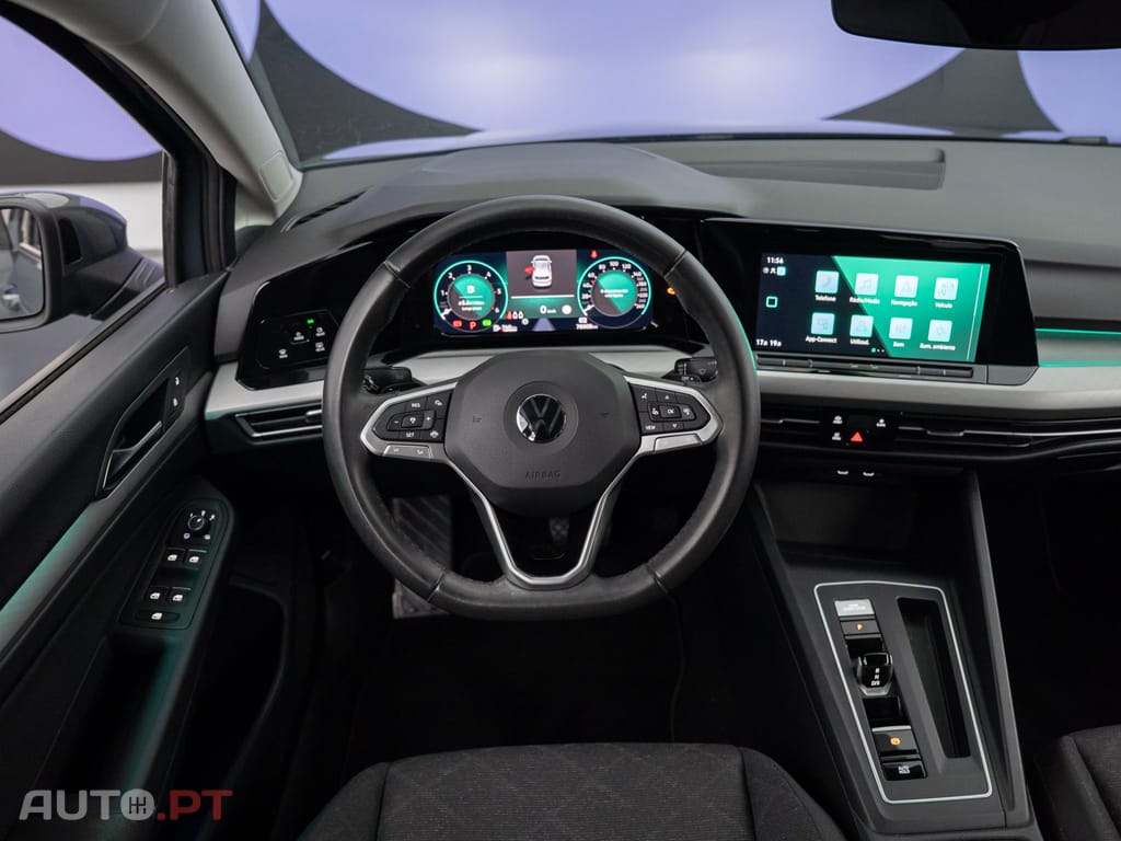 Volkswagen Golf 2.0 TDI Life DSG