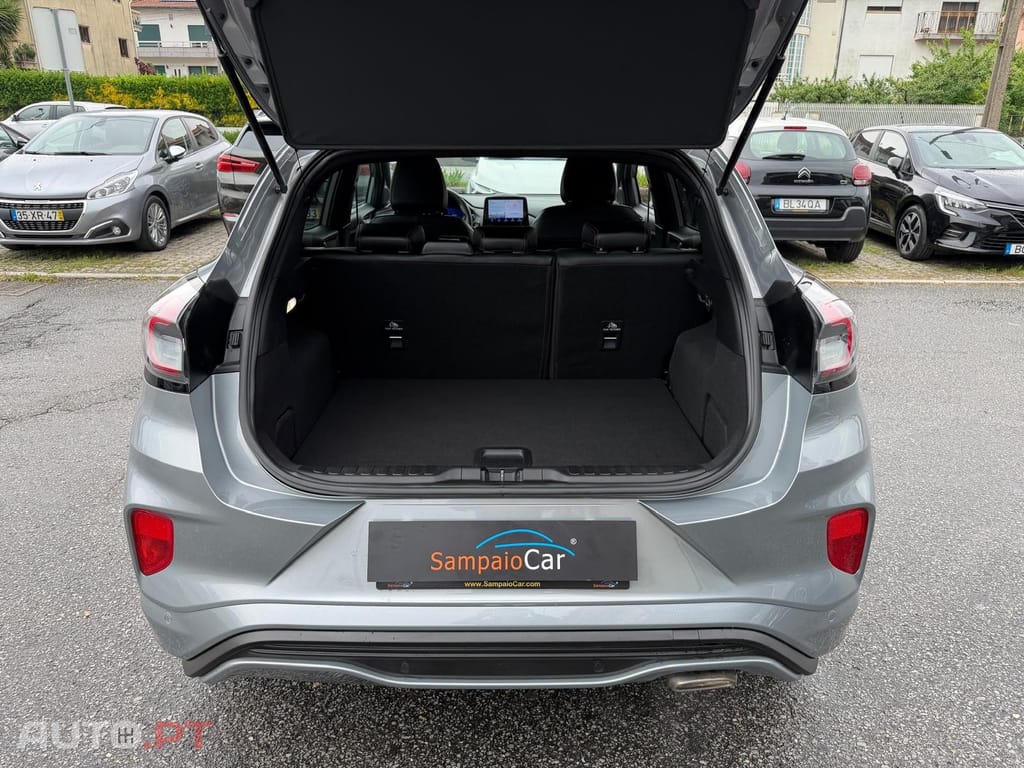 Ford Puma 1.0 EcoBoost MHEV ST-Line X