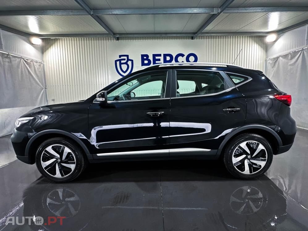 MG ZS EV 72.6 kWh Luxury