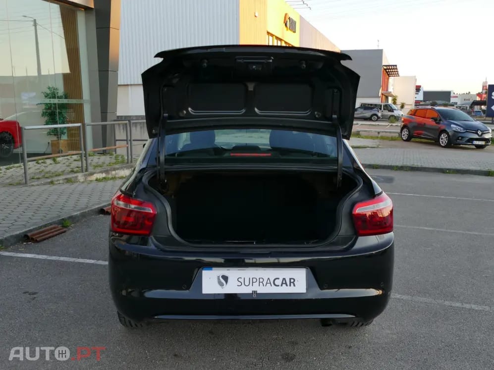 Citroen C-Elysée 1.5 BlueHDi Shine