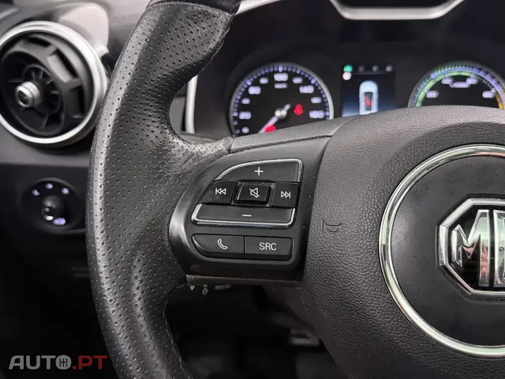 MG ZS EV 44.5 kWh Luxury