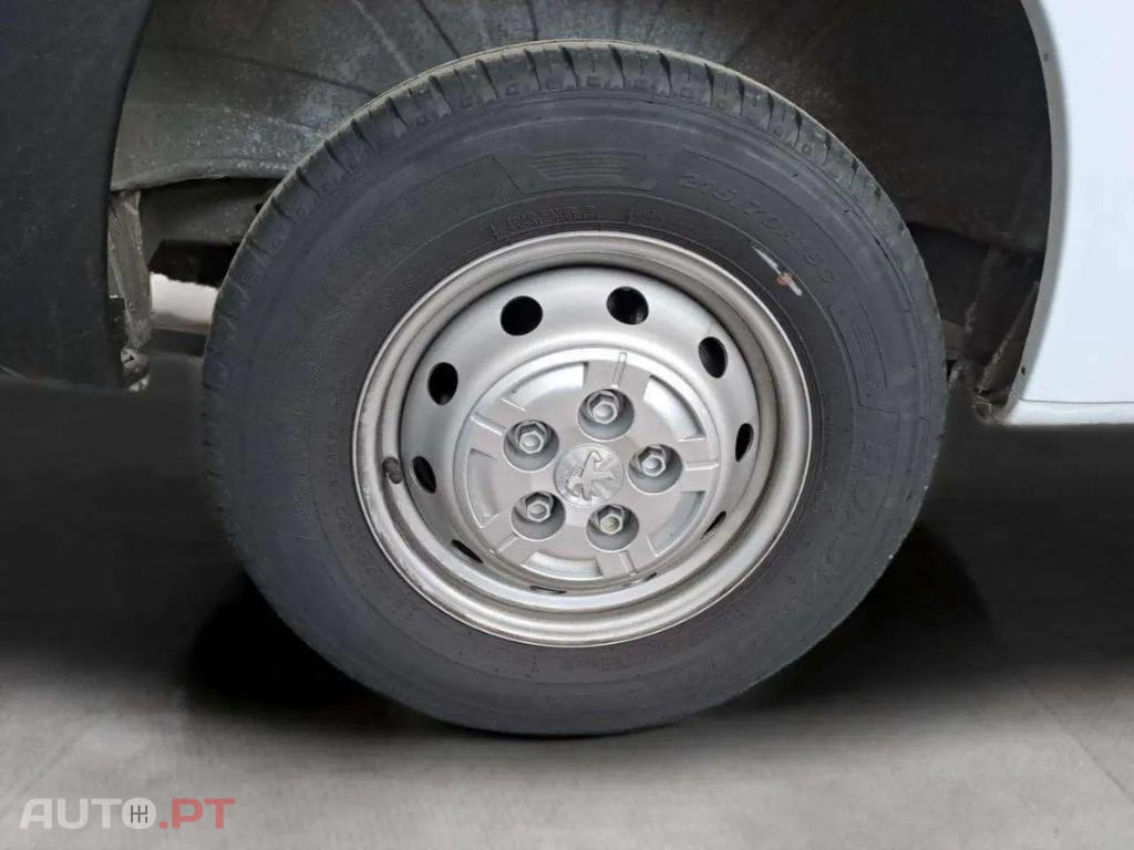 Peugeot Boxer 2.2 BlueHDi 165 S&S 
