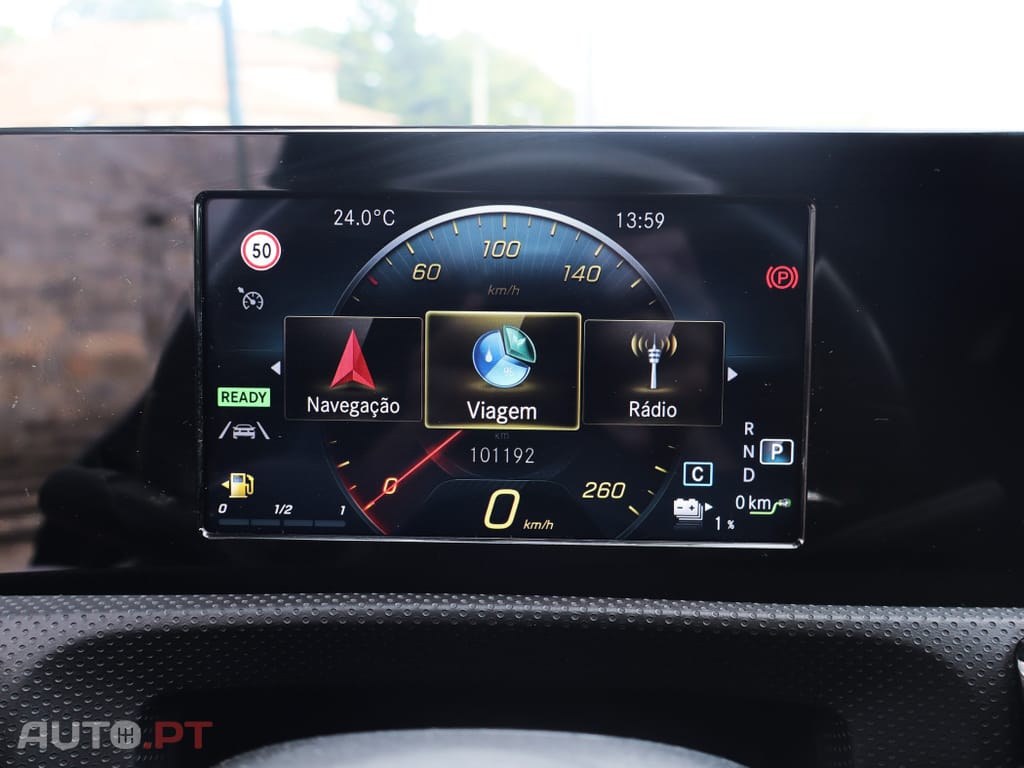 Mercedes-Benz CLA 250 e AMG Line