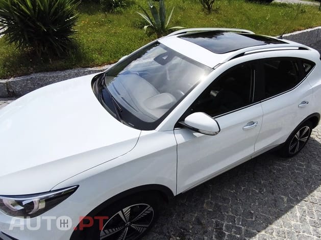 MG ZS EV Luxury