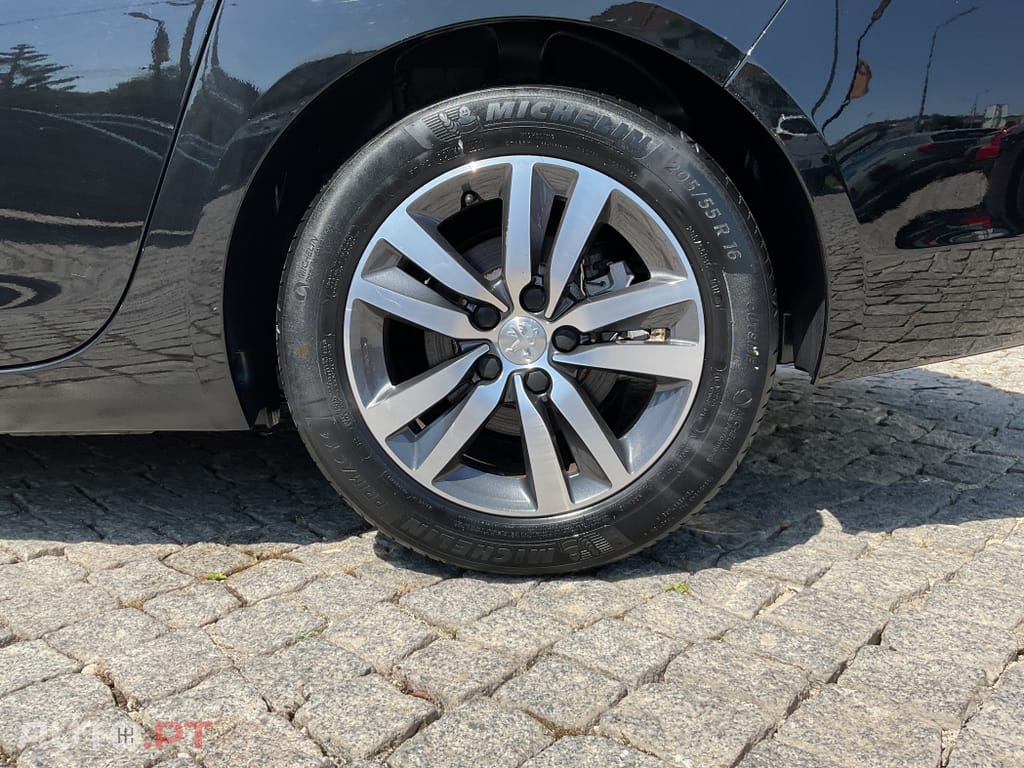 Peugeot 308 1.5 BlueHDi Style