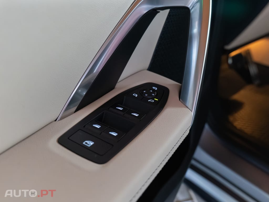 BMW X1 xDrive23d Pack Desportivo M