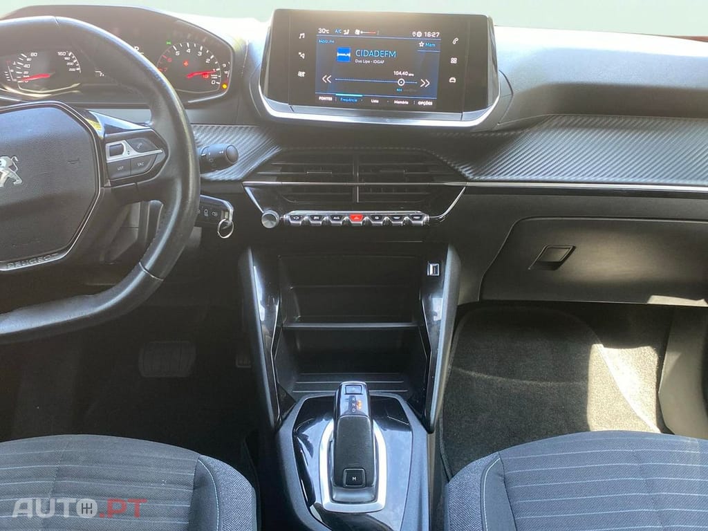 Peugeot 208 PureTech 100 EAT8 Allure Pack