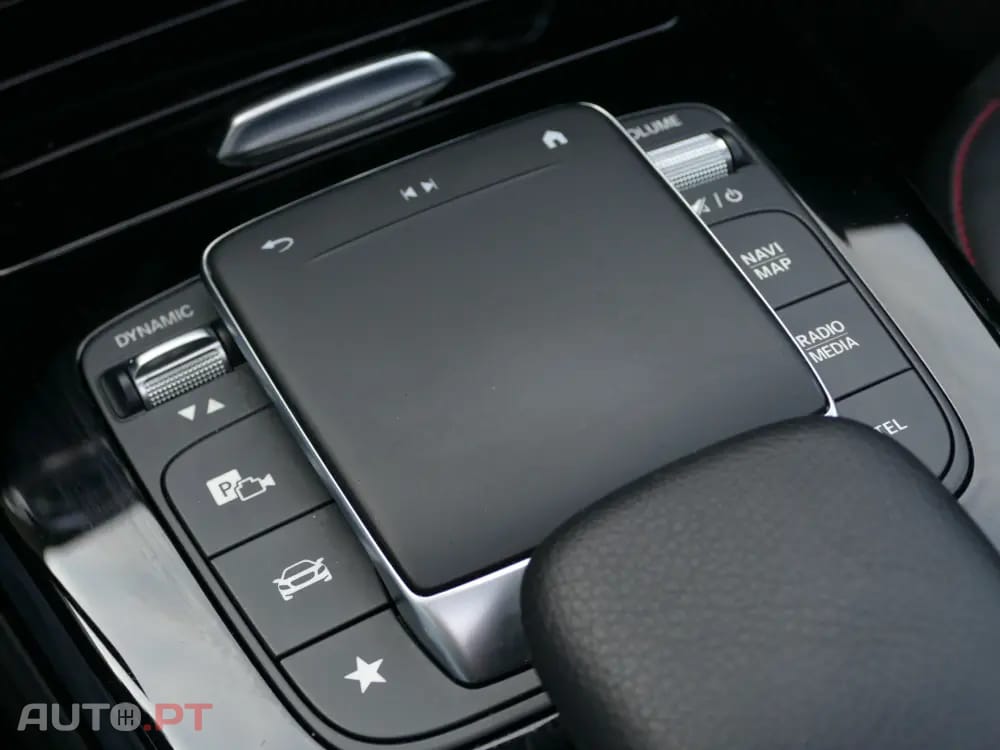 Mercedes-Benz CLA 250 e Shooting Brake AMG Line