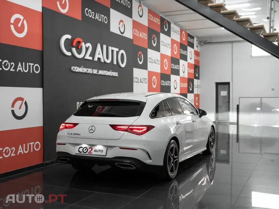 Mercedes-Benz CLA 200 d Shooting Brake AMG Line Aut.