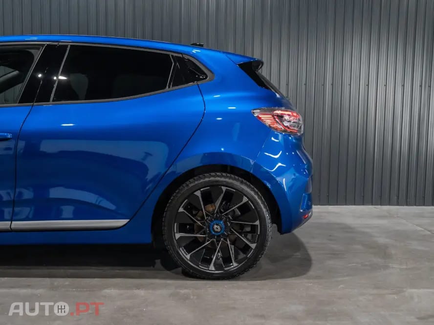 Renault Clio 1.6 E-Tech Full Hybrid RS Line