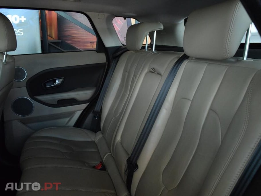 Land Rover Evoque 2.2 eD4 Dynamic