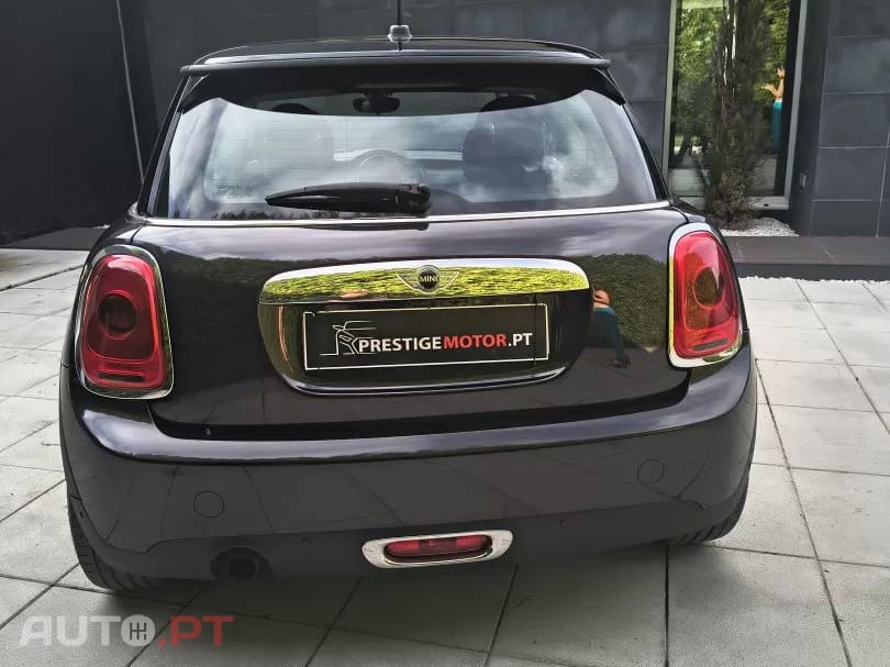 MINI Cooper Cooper One 1.6