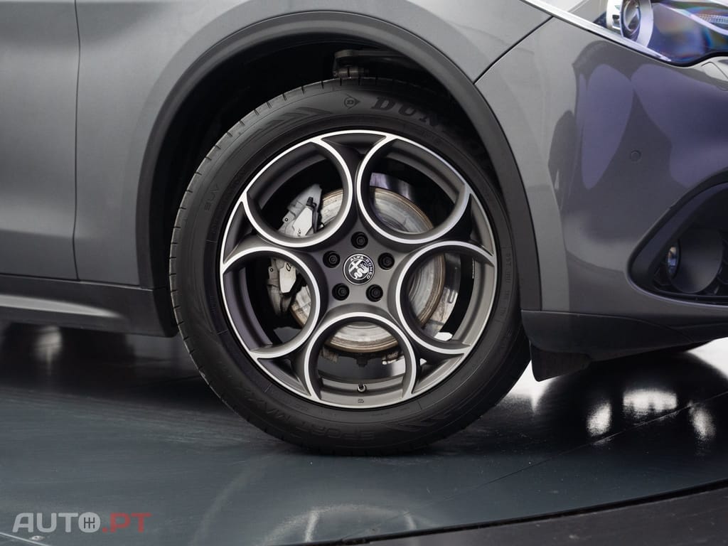 Alfa Romeo Stelvio 2.2 D Sprint Q4 AT8