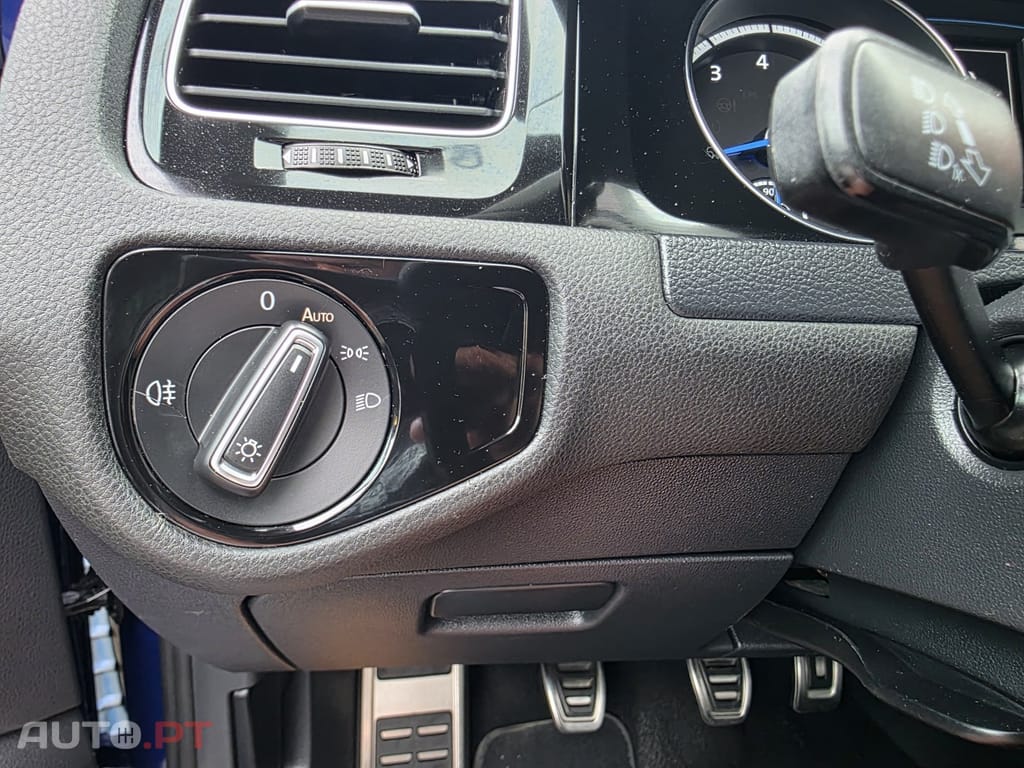 Volkswagen Golf R 4Motion BlueMotion