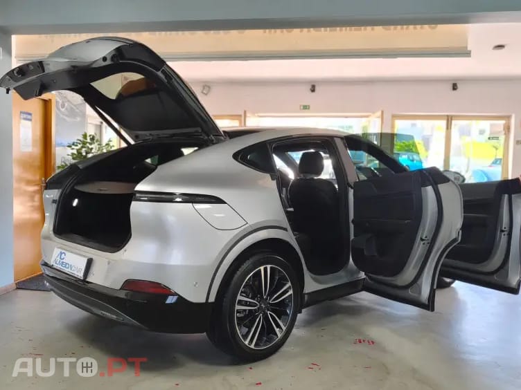 XPeng G6 87.5 kWh Long Range