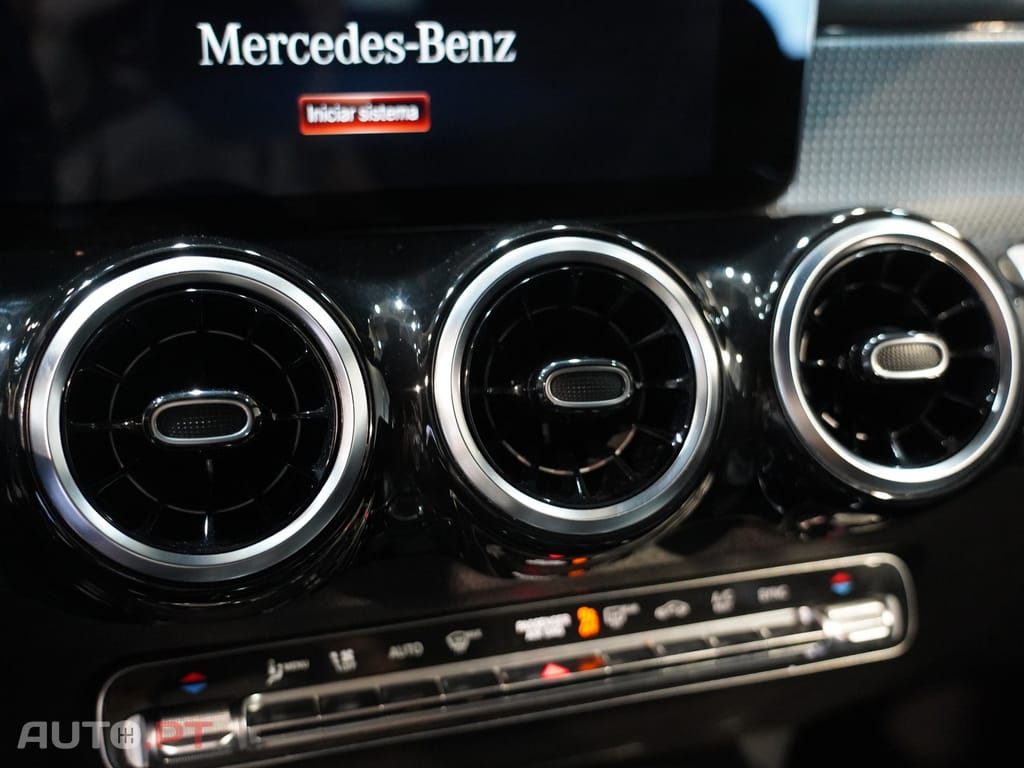 Mercedes-Benz GLB 200 d DCT