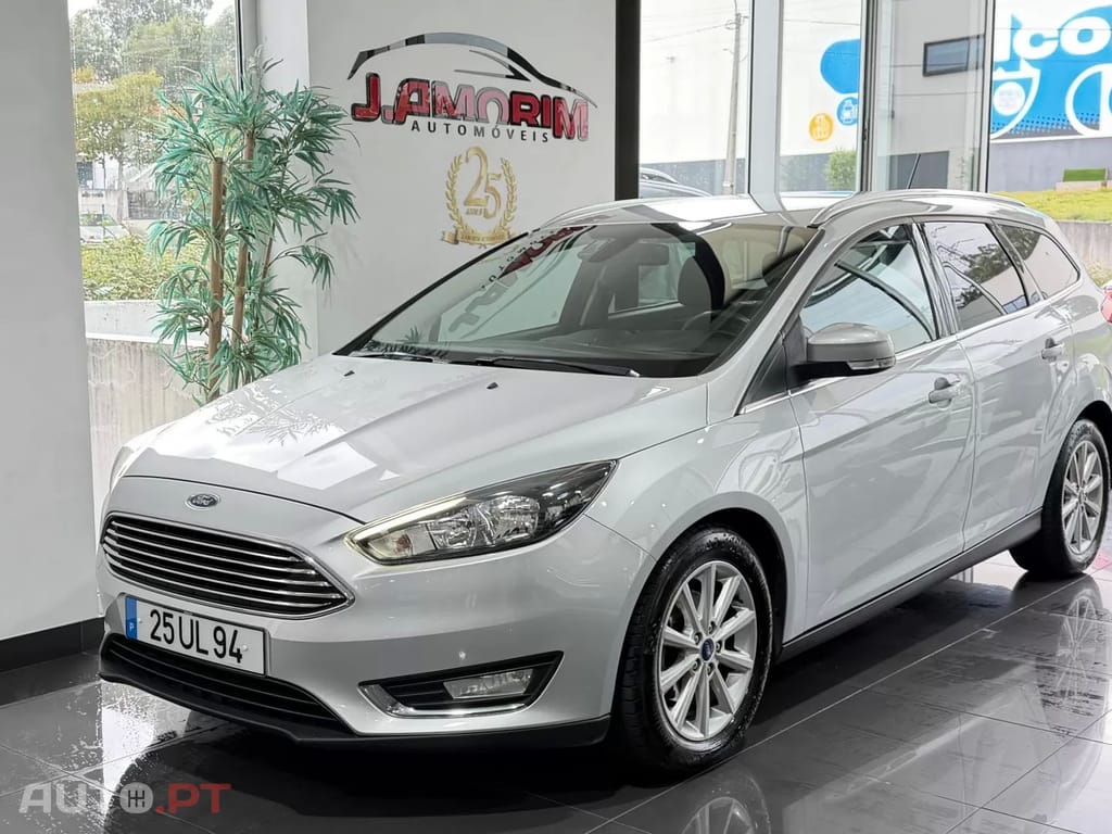 Ford Focus SW 1.0 EcoBoost Titanium