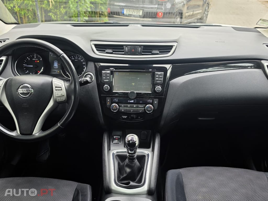 Nissan Qashqai 1.5 dCi Tekna