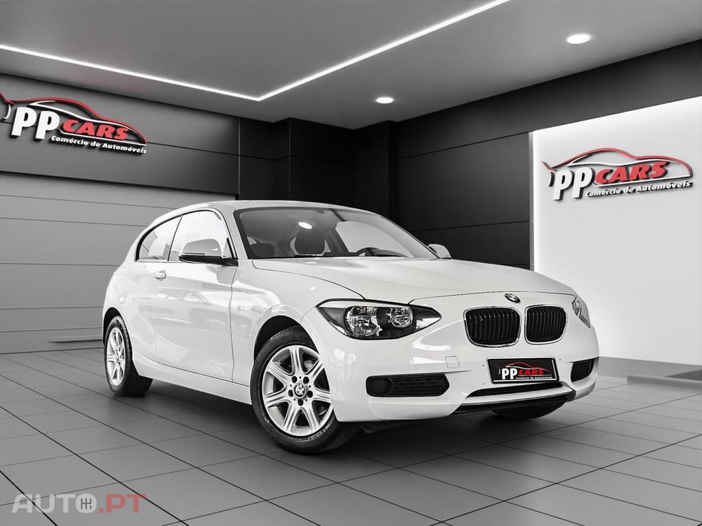 BMW 114 i — fotografia 18