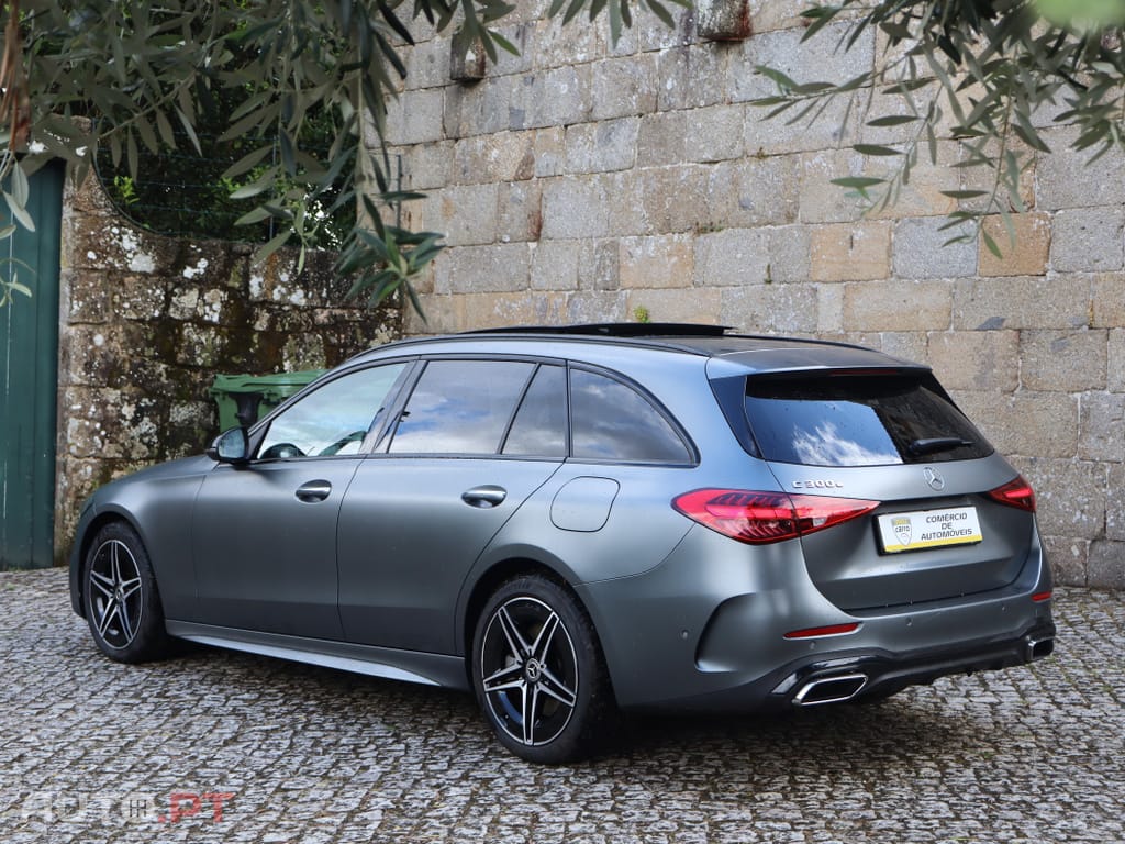 Mercedes-Benz C 300 e AMG Line