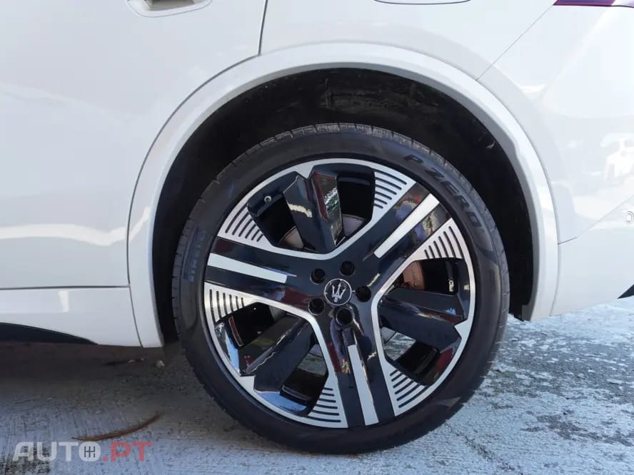 Maserati Grecale Folgore