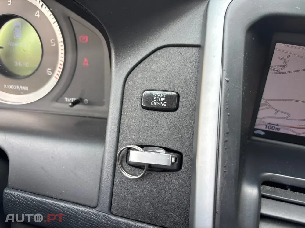 Volvo XC60 2.4 D Drive Momentum