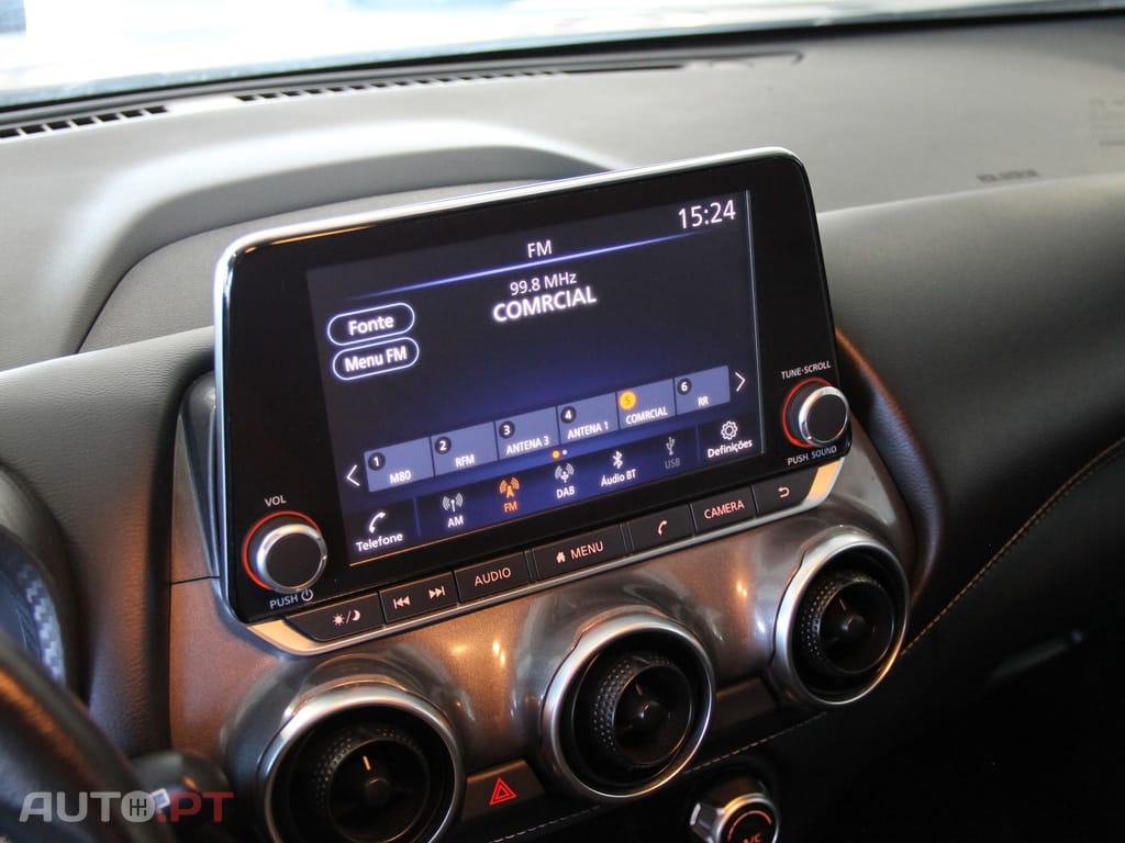Nissan Juke 1.0 DIG-T Acenta — fotografia 10