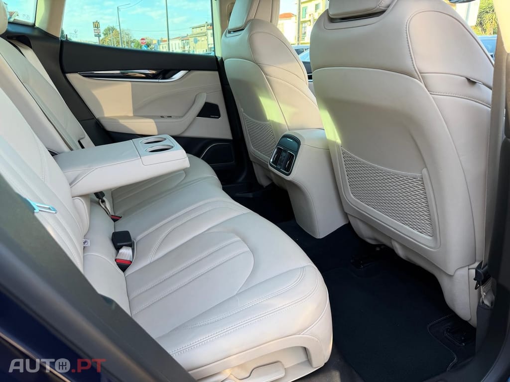 Maserati Levante 3.0 V6 Gransport