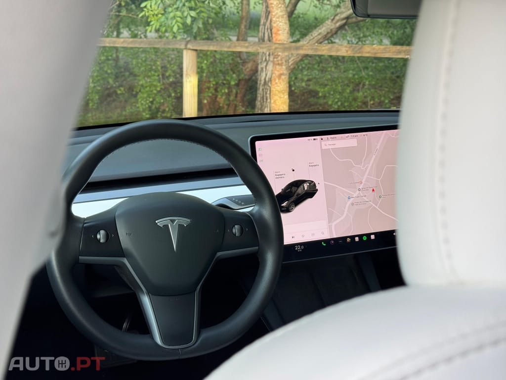 Tesla Model 3 Long-Range Dual Motor AWD
