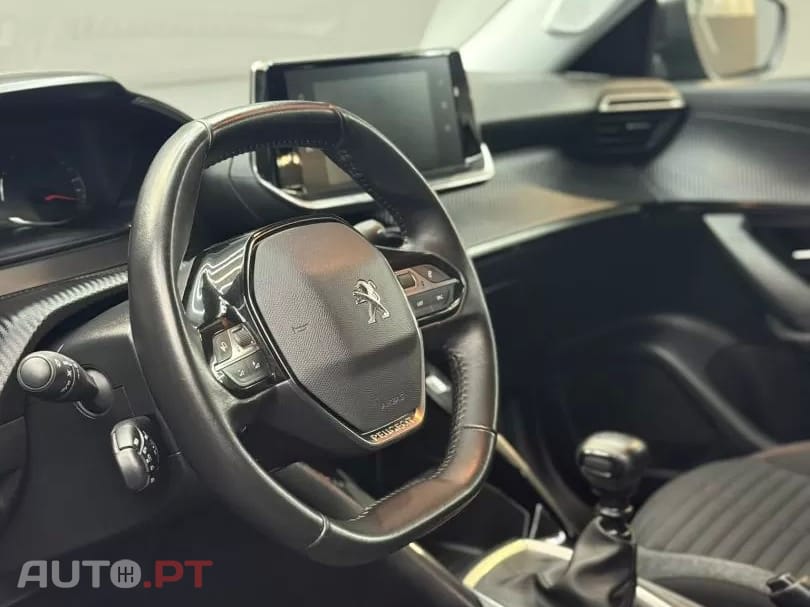 Peugeot 2008 1.2 PureTech Style