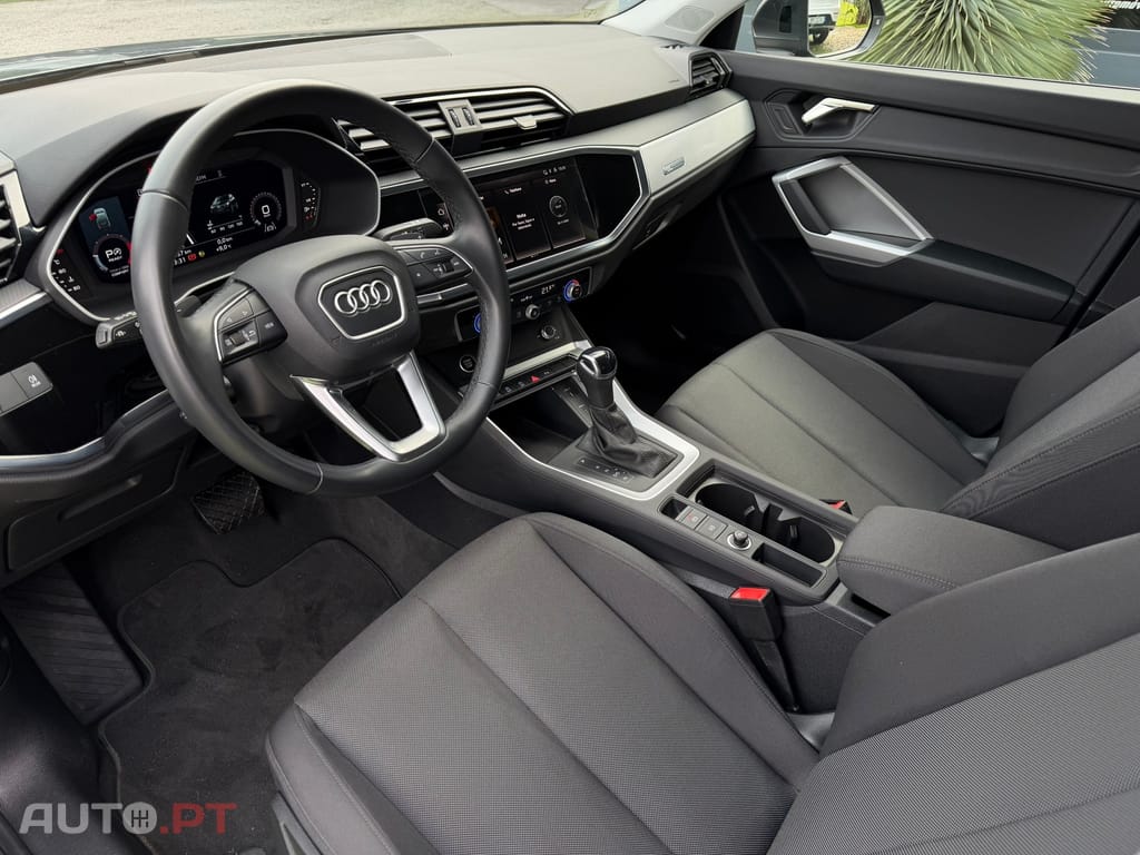 Audi Q3 35 TDI S line S tronic