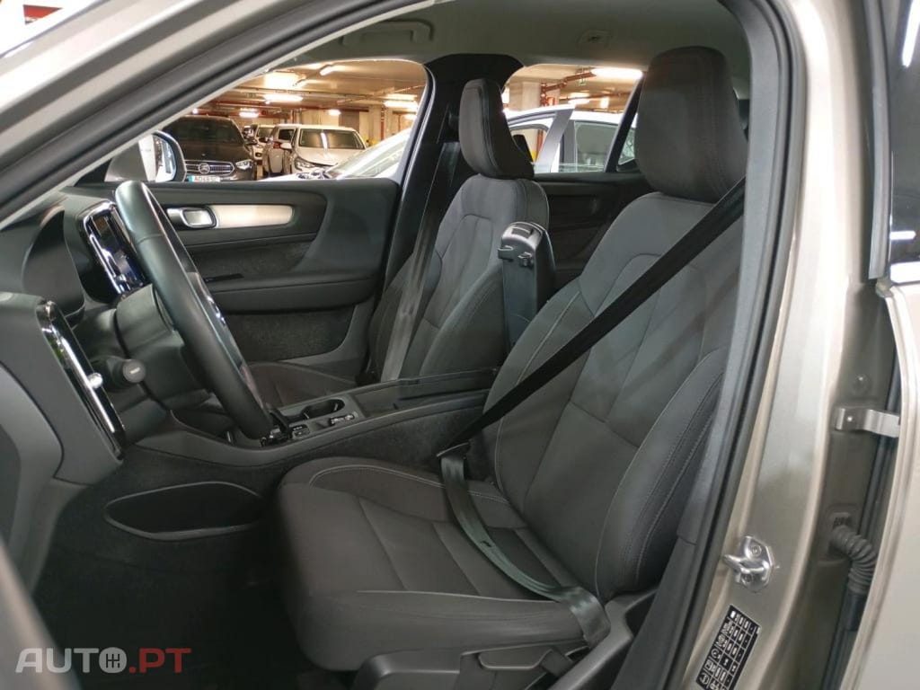 Volvo XC40 1.5 T4 PHEV Inscription Expression