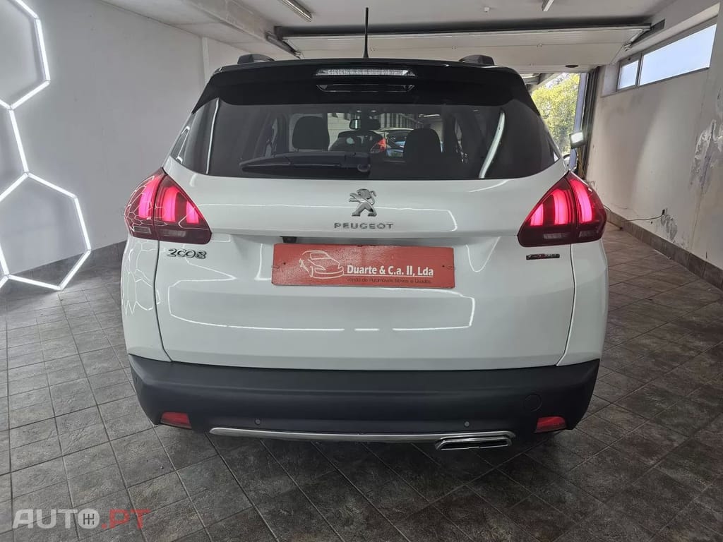Peugeot 2008 1.2 PureTech GT Line EAT6
