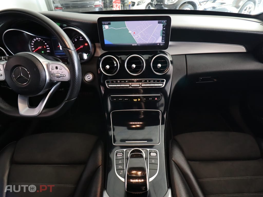 Mercedes-Benz C 300 de AMG Line