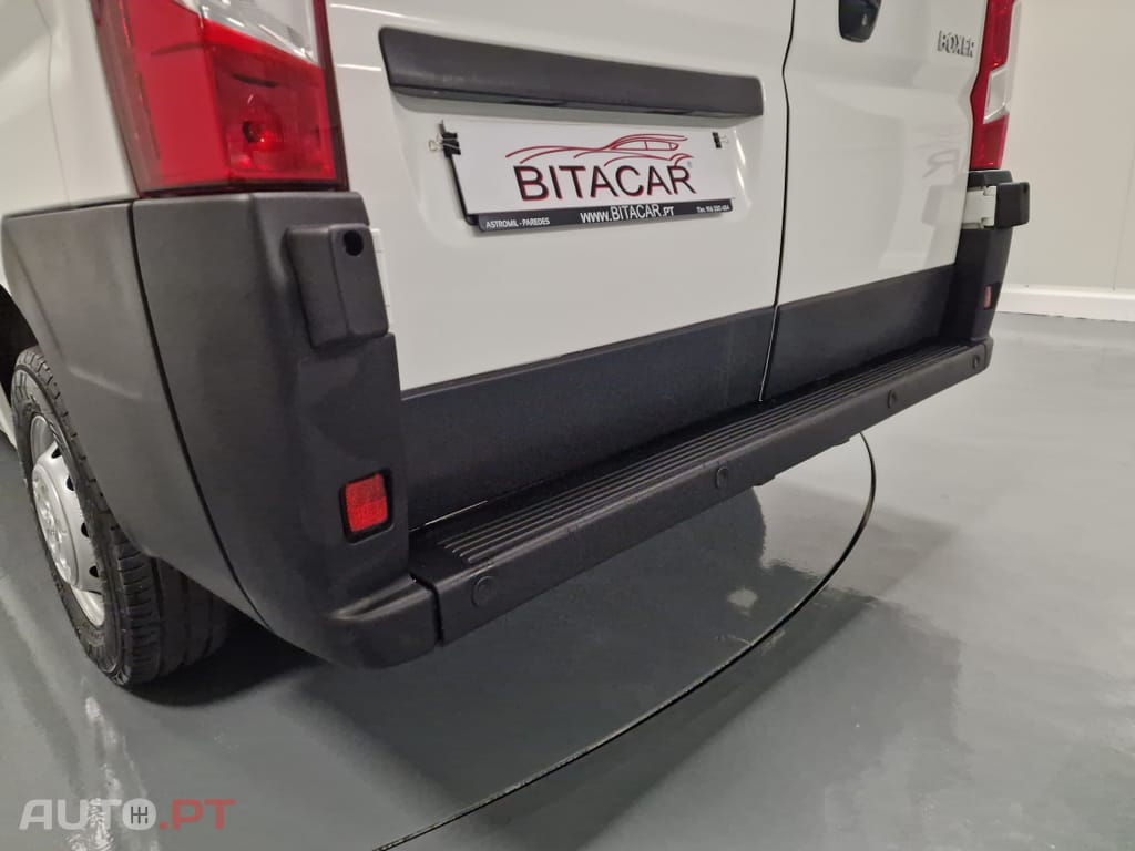 Peugeot Boxer 2.2 BlueHDi 335 L2H2 Pro GPS CAM. TRASEIRA IVA DEDUTIVEL