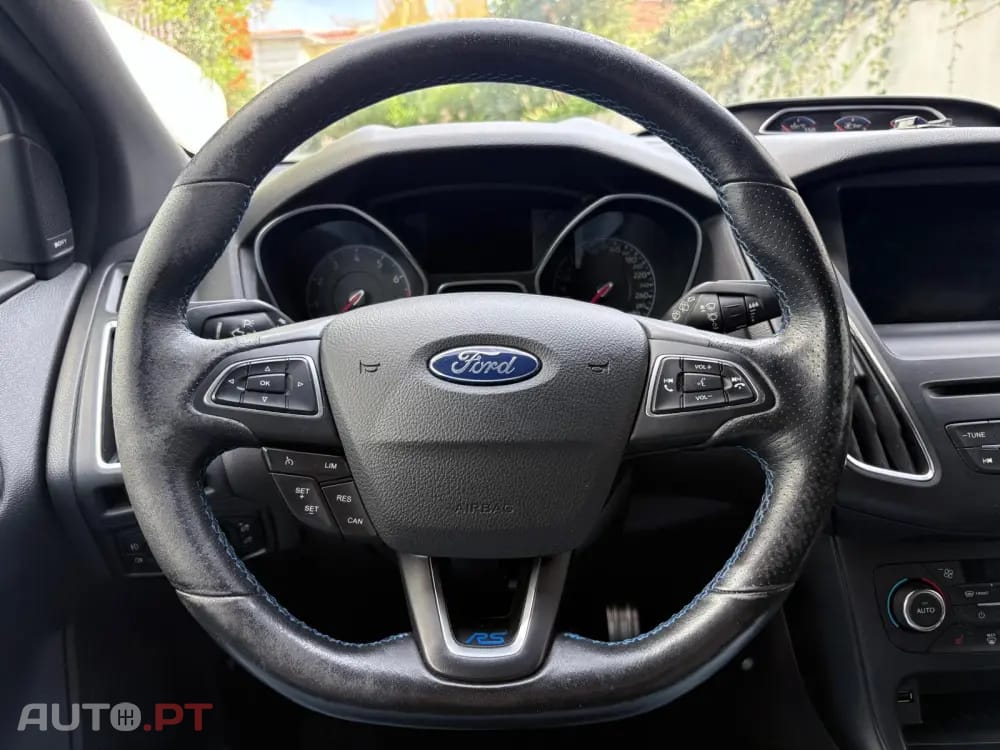 Ford Focus 2.3 EcoBoost S&S 4WD RS