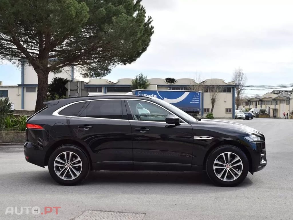 Jaguar F-Pace 2.0 i4D R-Sport AWD