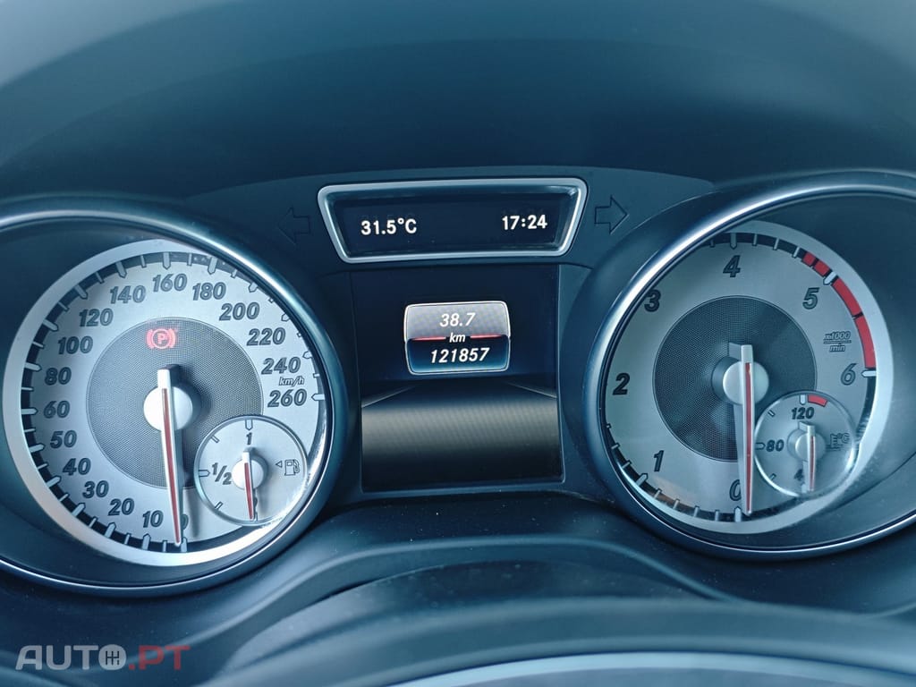 Mercedes-Benz GLA 180 CDi Style
