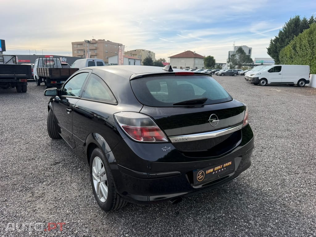 Opel Astra GTC 1.7 CDTi